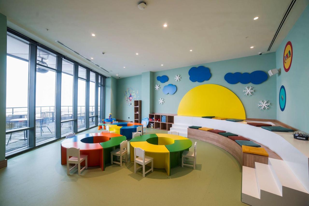 Radisson Blu Hotel, Mount 4*